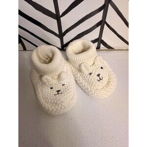 White Bear Knit Newborn Sock Booties Adorable Unisex Baby 0-3 Months